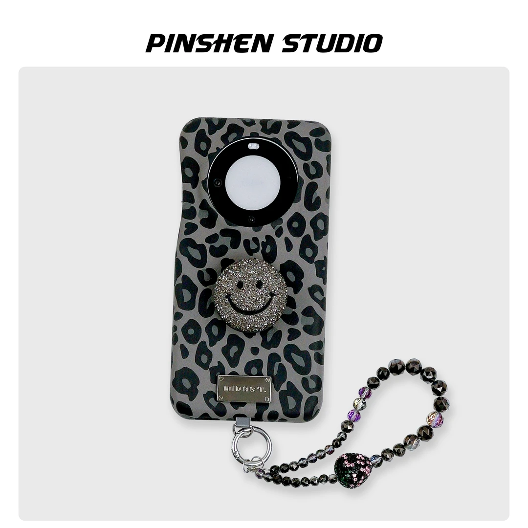小众灰黑色豹纹水钻笑脸支架手提链条适用华为mate70pro手机壳