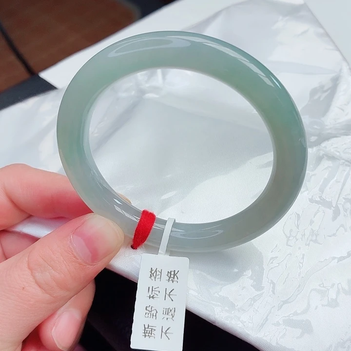 翡翠未镶嵌手镯天然翡翠A货