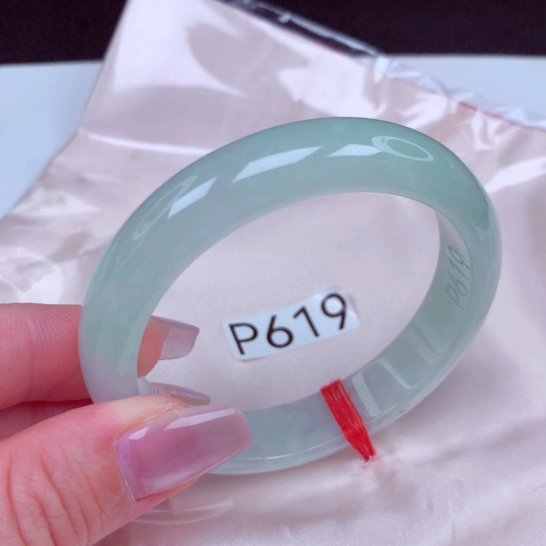 翡翠未镶嵌手镯手镯