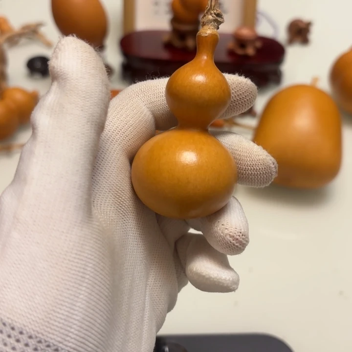 重***启天然手捻老皮葫芦