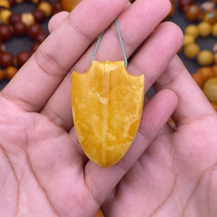蜜蜡未镶嵌裸石蜜蜡L
