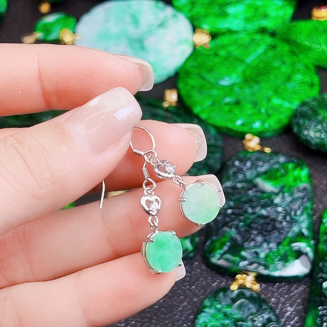 颈饰银S925镶嵌翡翠多样性