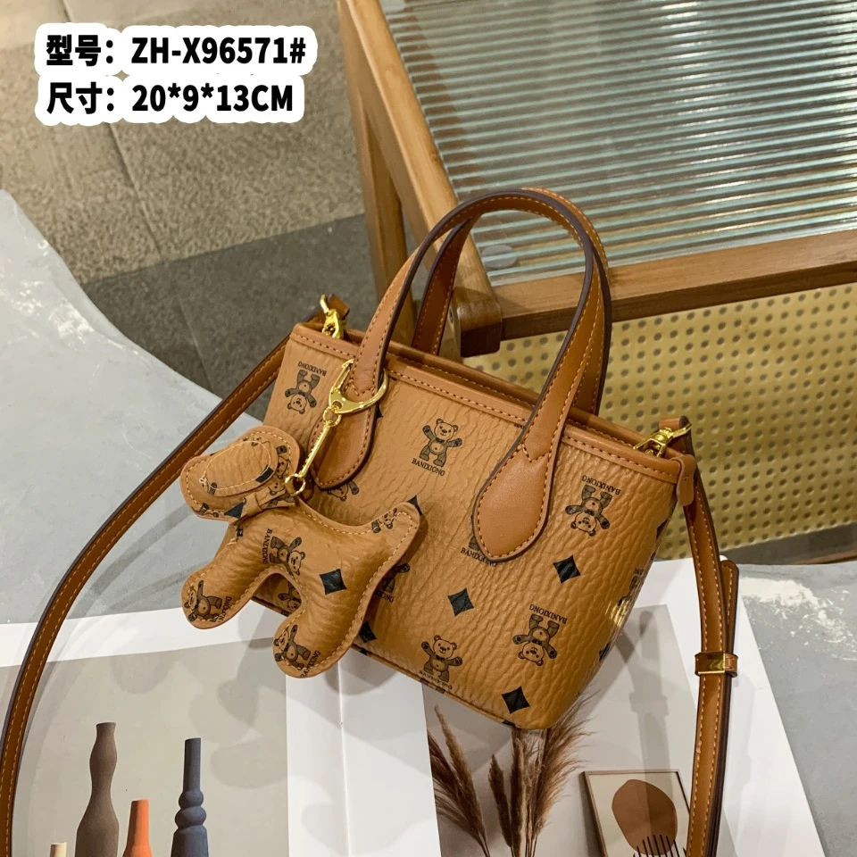 芭尼熊女包2025新款菜篮子包高品质原创轻奢休闲时尚手提单肩斜挎