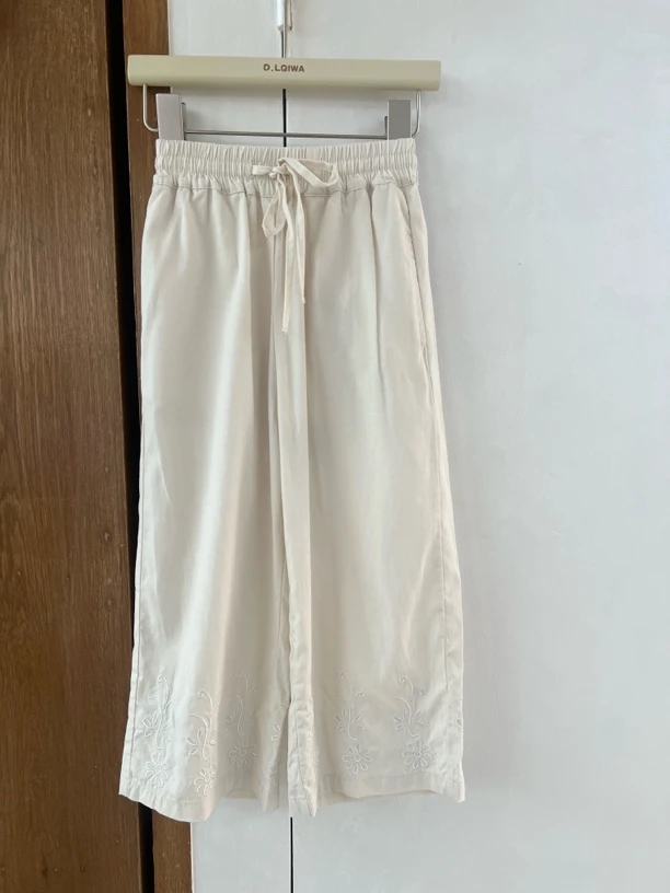 【方姐姐 童装现货】 107#高级感刺绣白色中腰阔腿女童休闲裤夏季