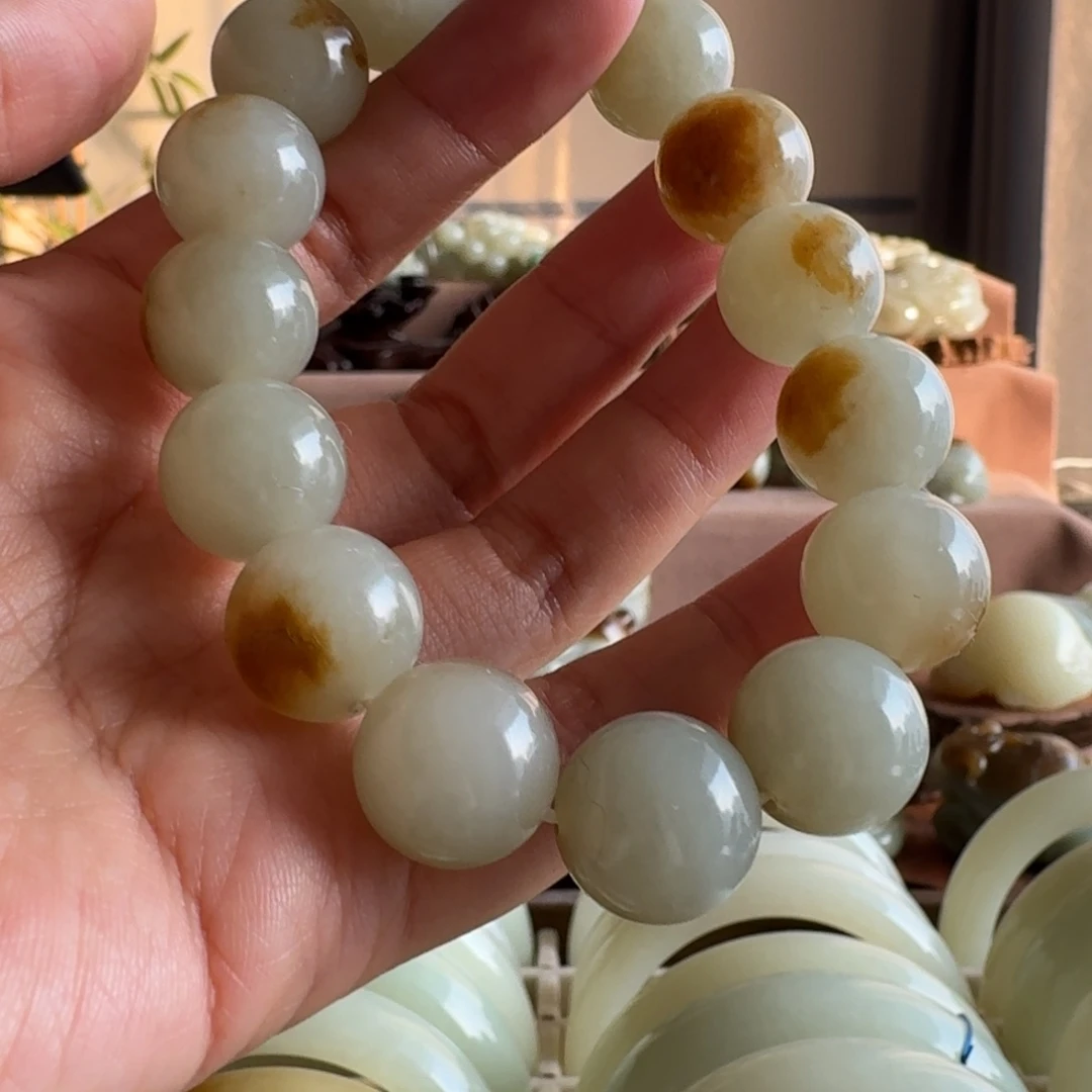 和田玉（糖玉）未镶嵌手链