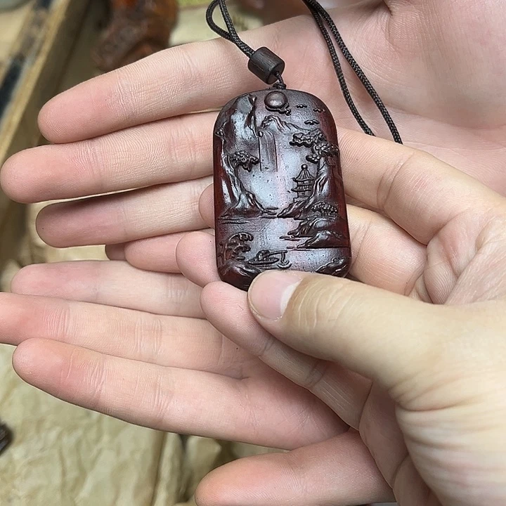 大叶紫檀（黑酸枝木类）