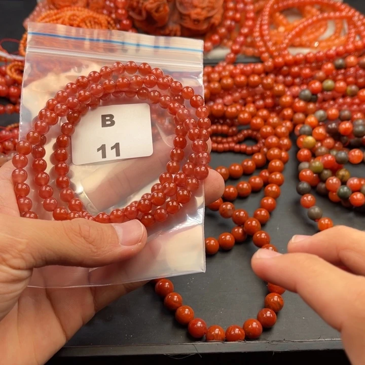 南红玛瑙未镶嵌多样性发货默认微瑕称重6mm