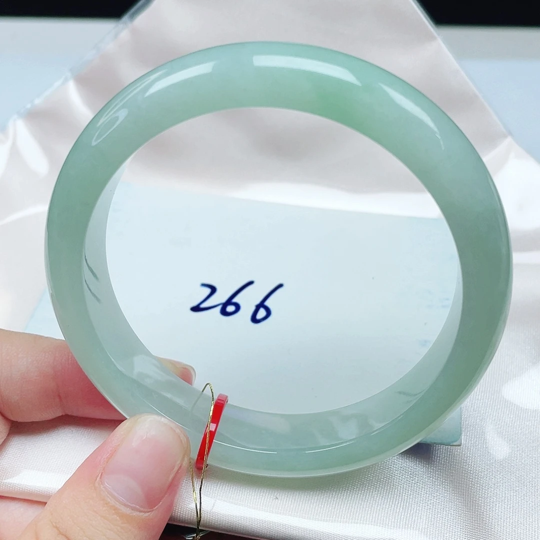 翡翠未镶嵌手镯正圈58.2