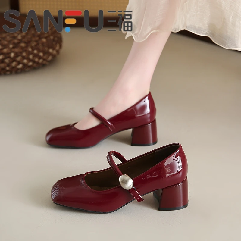 三福高跟鞋女2025夏季新款法式玛丽珍粗跟红色婚鞋百搭小皮鞋旗袍