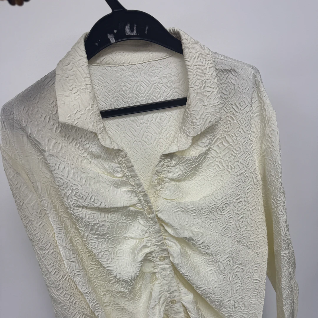 D50568秋冬新款纯欲风翻领长袖收腰显瘦褶皱打底上衣