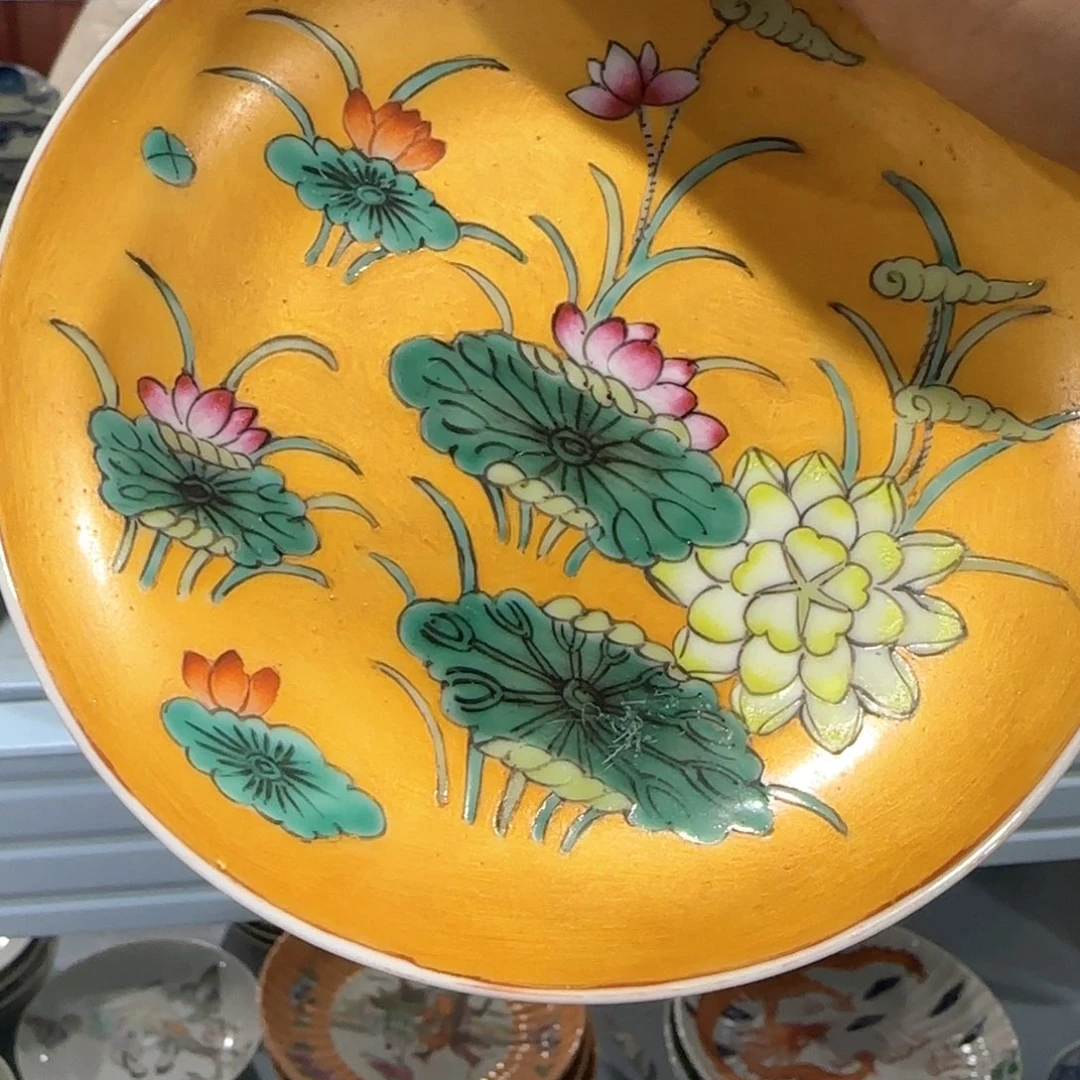 瓷片瓷器的造型和制作技术均