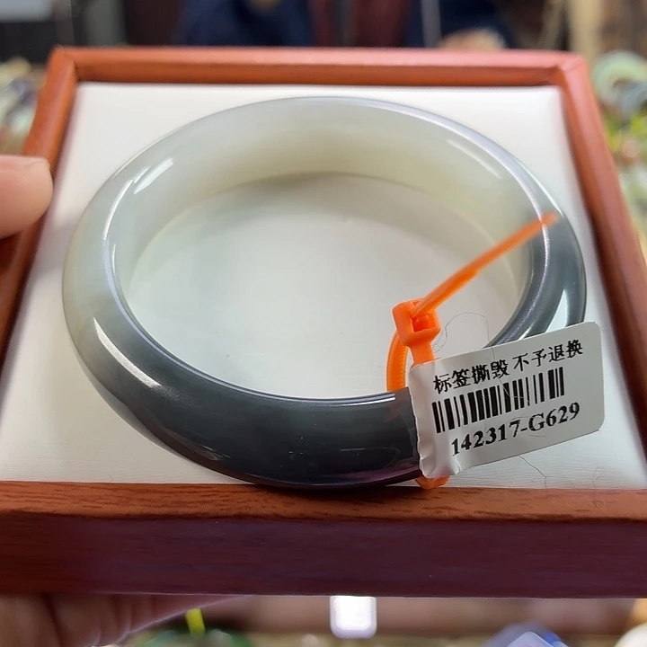 和田玉未镶嵌手镯链接27和田玉圈口57/58