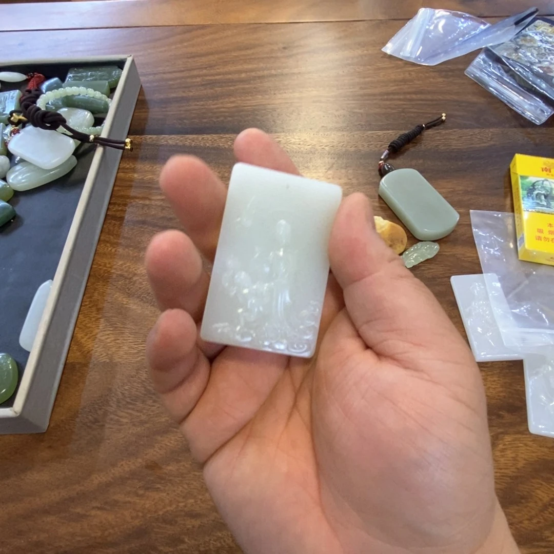 和田玉挂件未镶嵌猫*