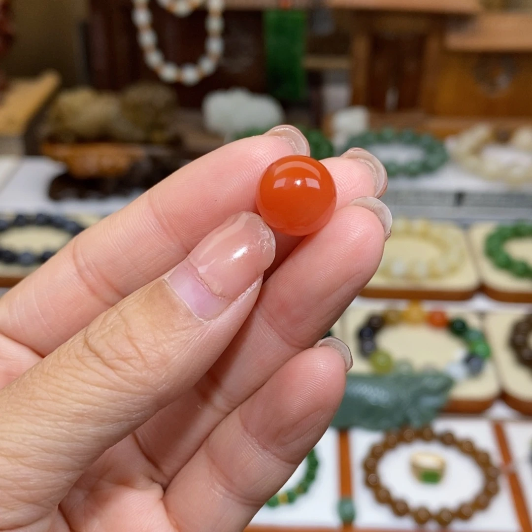 南红玛瑙吊坠(不含链)未镶嵌1***?