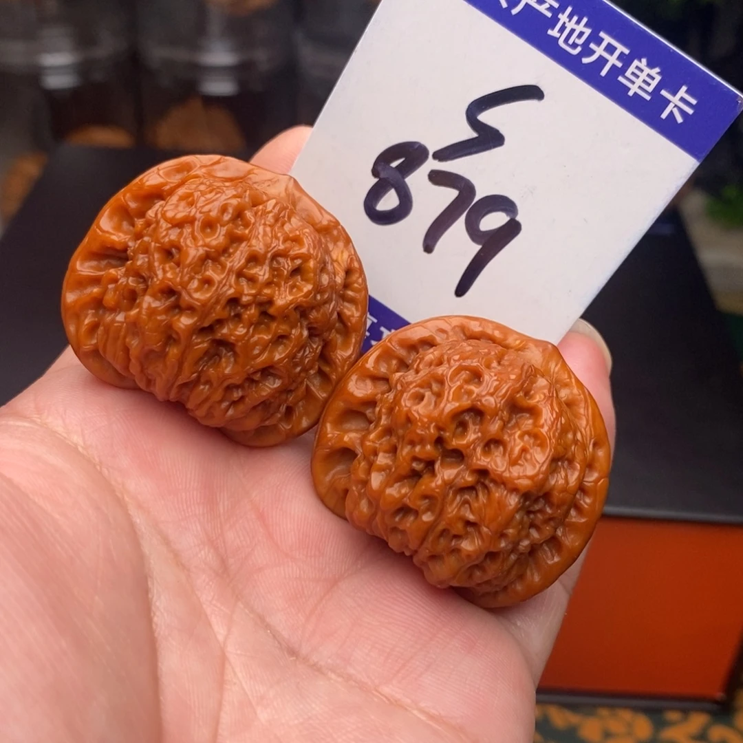 文玩核桃把件血麒麟39