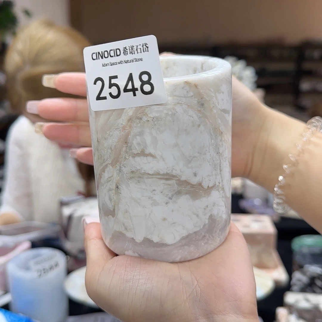 2548凤白玉笔筒福利
