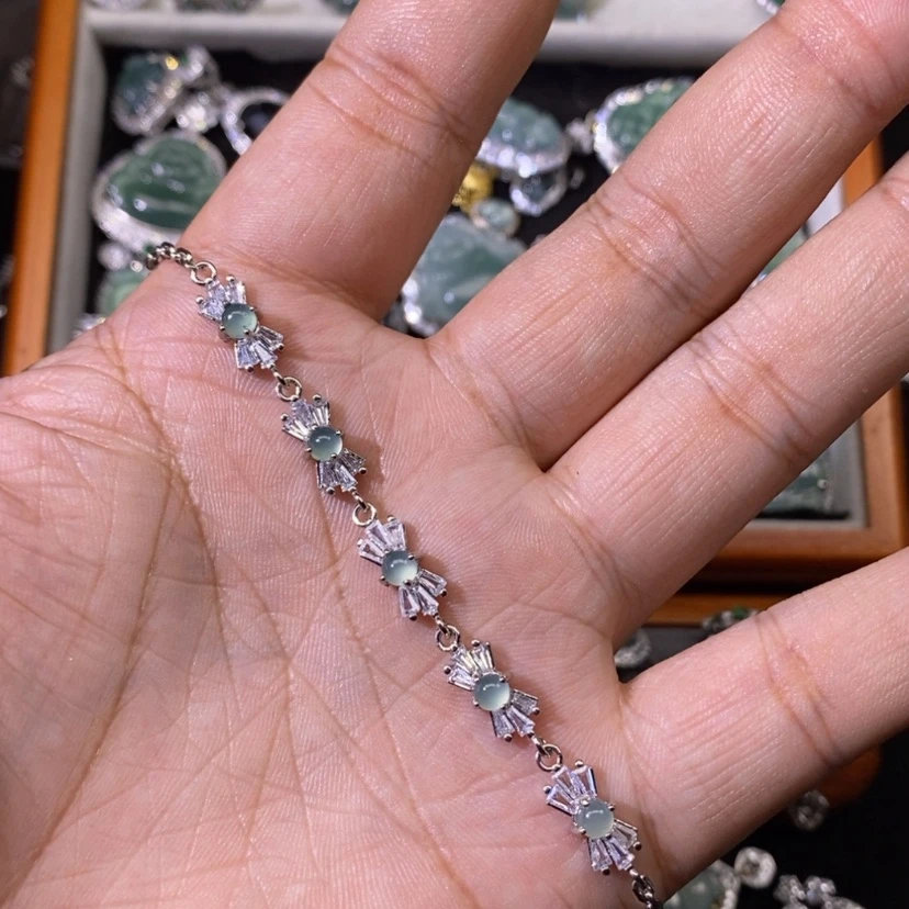 【闪购商品】翡翠颈饰未镶嵌天然