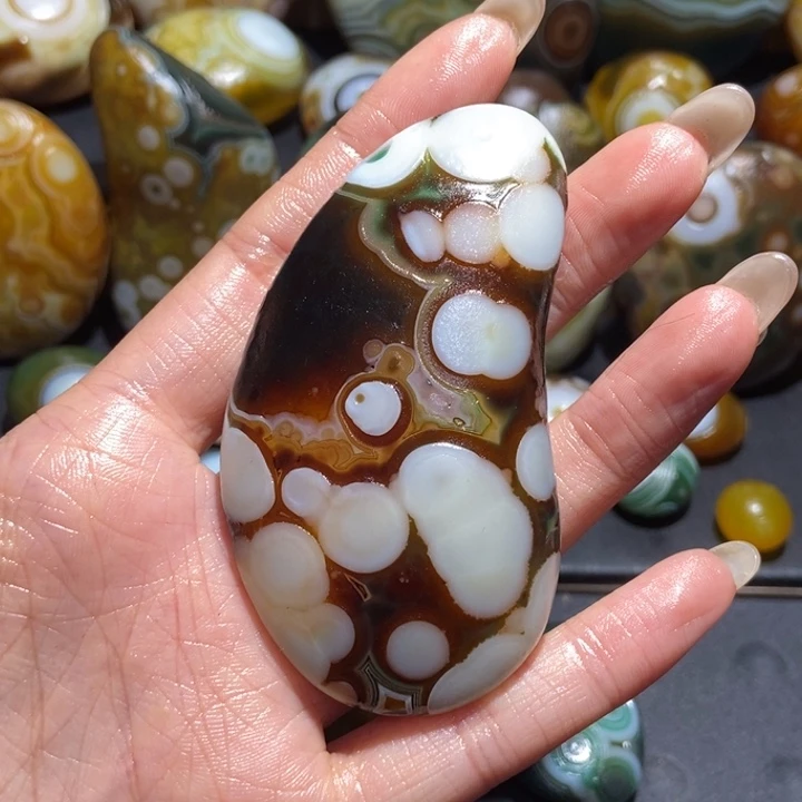 【闪购商品】未镶嵌玛瑙/玉髓珠宝奇石p