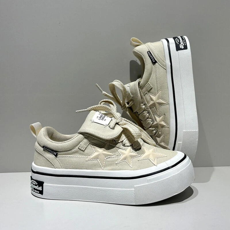 小众设计奶油米色星星帆布鞋女秋季新款厚底增高透气舒适休闲板鞋