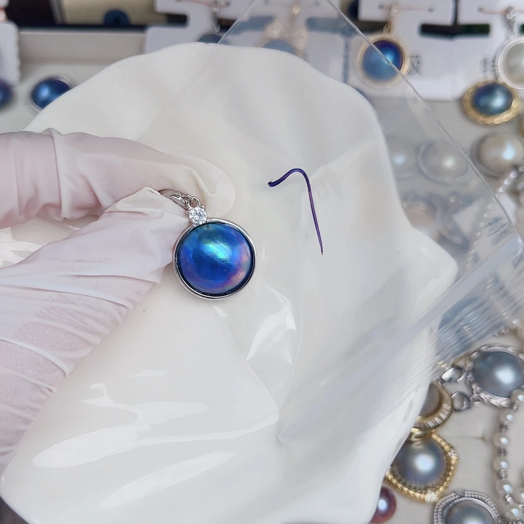 银S925镶嵌拼合珍珠（马贝珠）颈饰