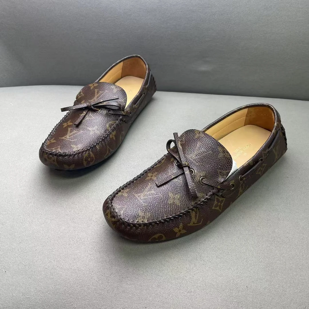 未使用 LouisVuitton/路易威登 棕色皮面老花豆豆鞋 41码/全新