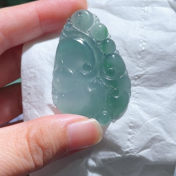 颈饰未镶嵌翡翠天