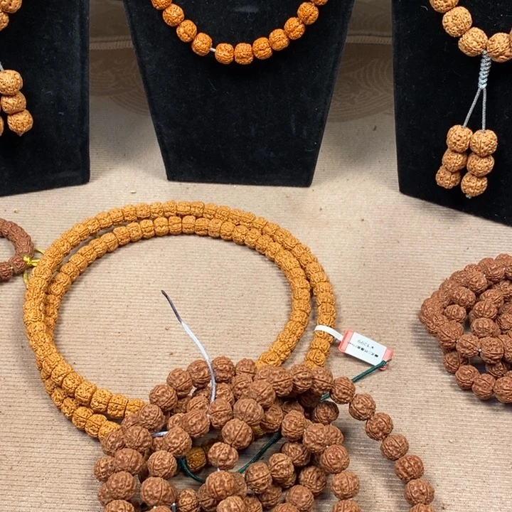 金刚菩提吊坠唯*108原皮老树王