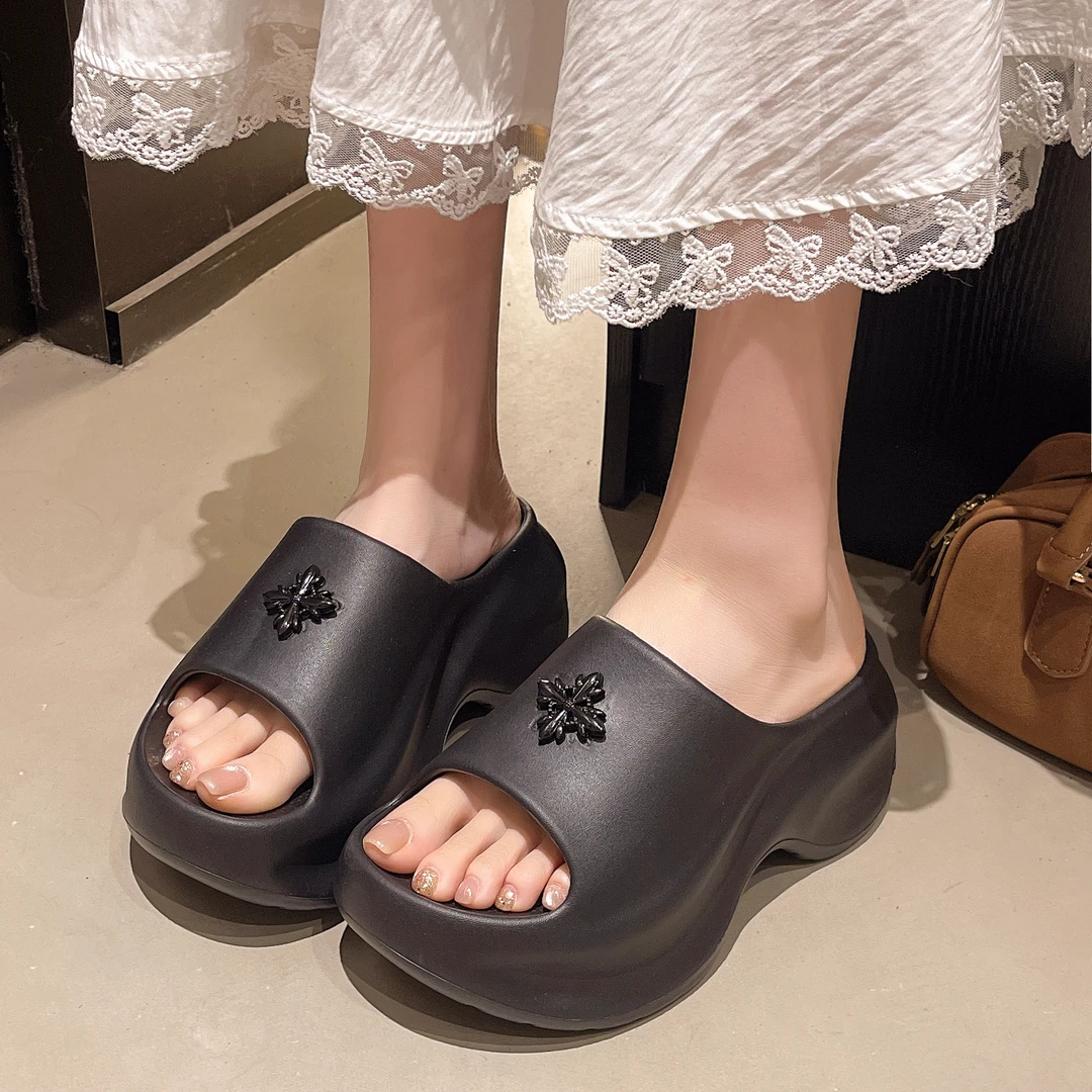 厚底增高拖鞋女eva踩屎感夏季网红时尚外穿沙滩防滑矮子乐凉拖鞋