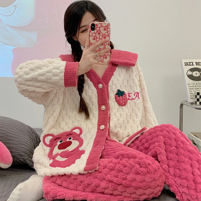 淘挚爱秋冬款睡衣女草莓小熊珊瑚绒卡通可爱家居服套装HC027