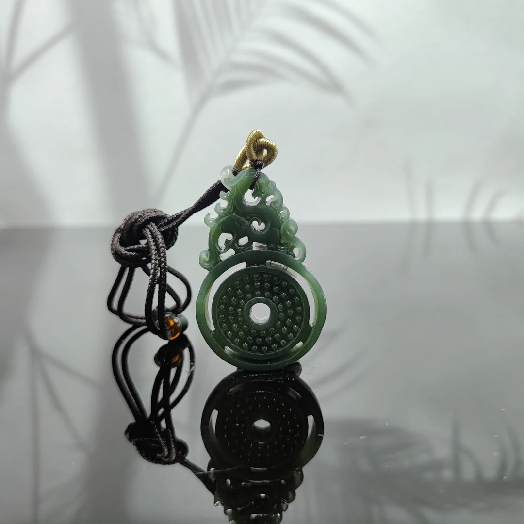 F和田玉貔貅平安扣吊坠0120