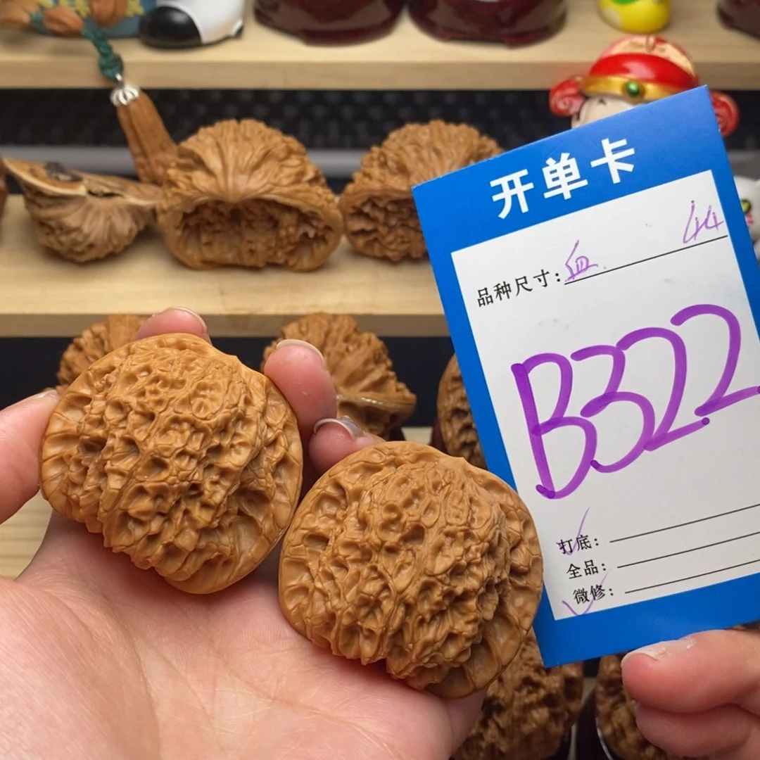 文玩核桃把件血麒麟44