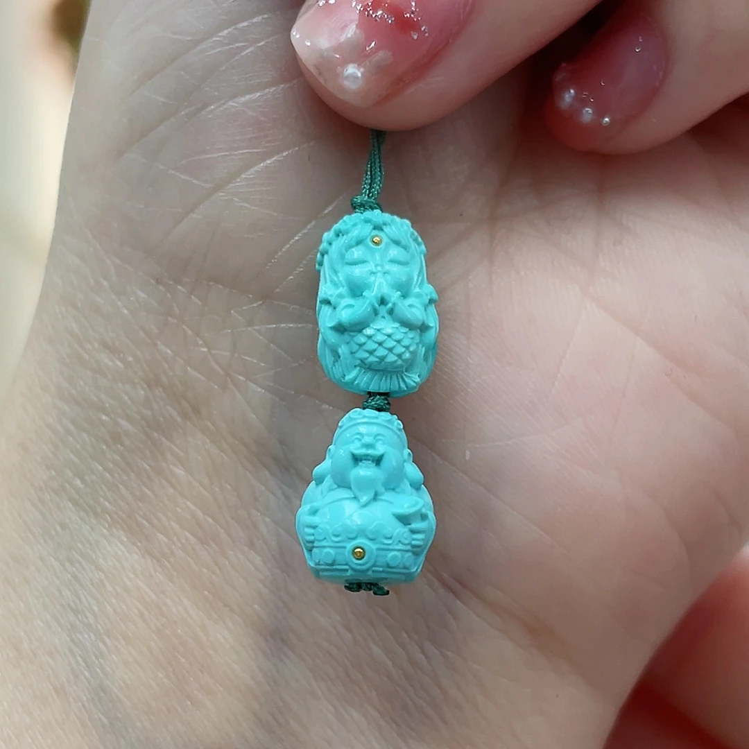 绿松石颈饰未镶嵌