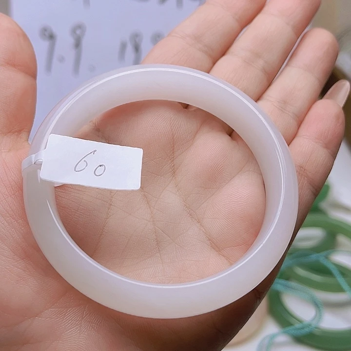 未镶嵌手镯石英质玉白色103/60
