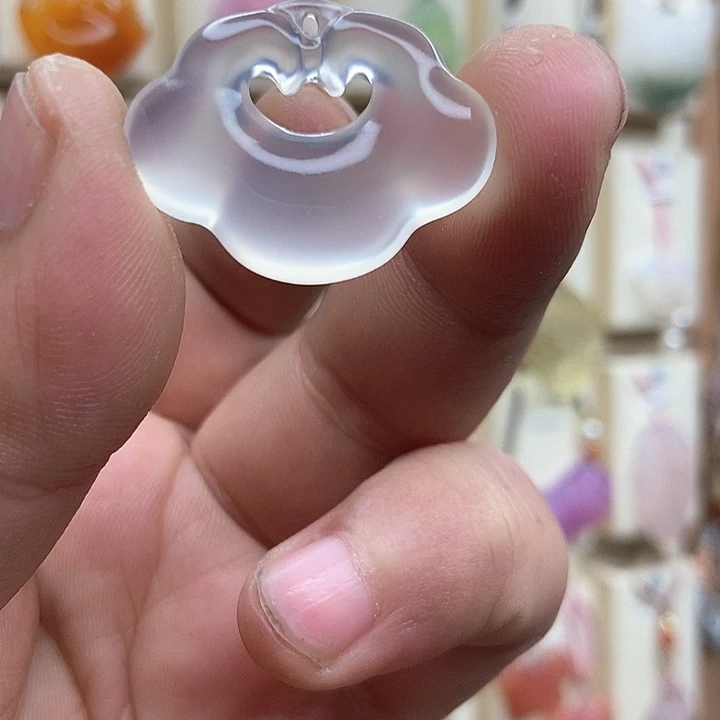 玛瑙/玉髓颈饰未镶嵌?**狂