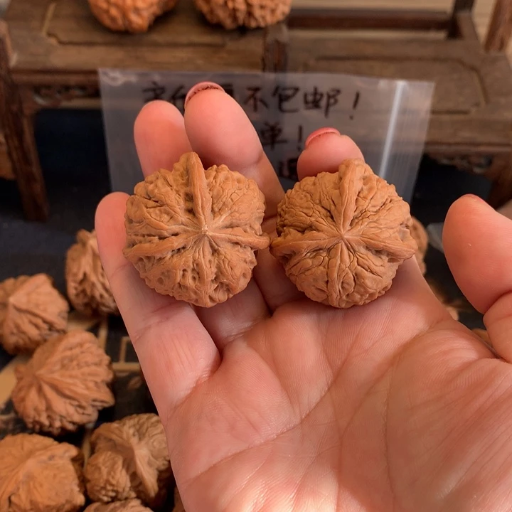 大叶紫檀（黑酸枝木类）三棱……