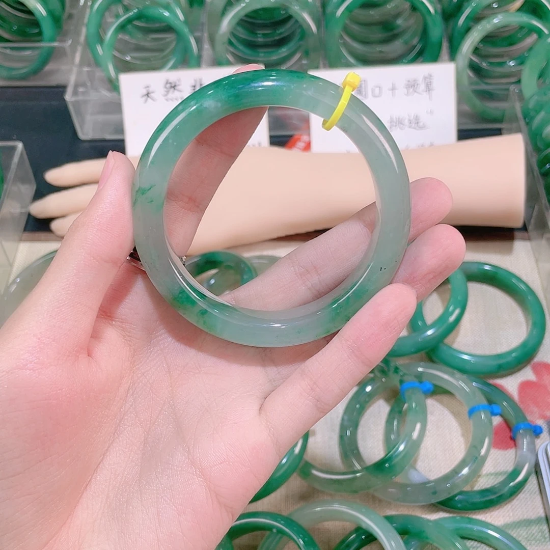 合金手镯石英质玉