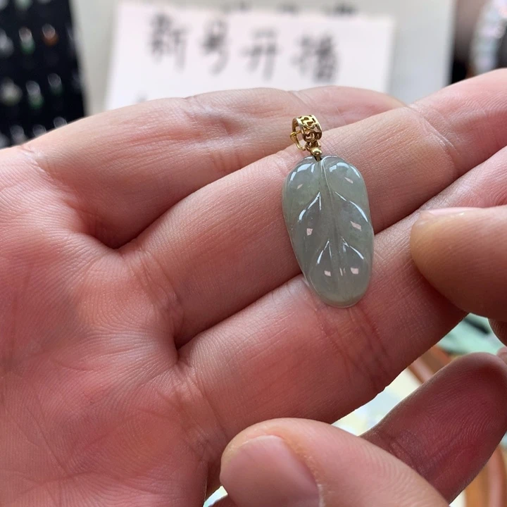 翡翠银S925镶嵌颈饰