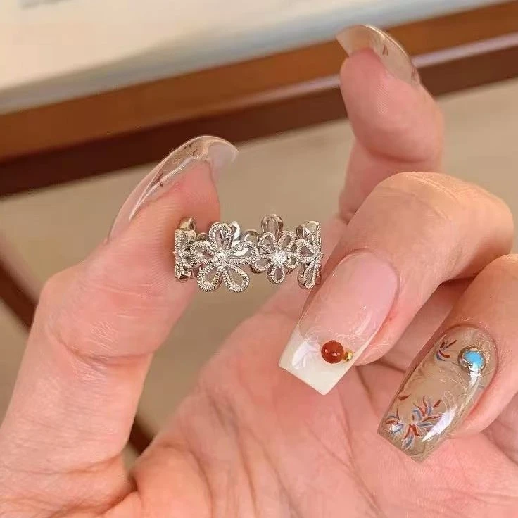 蕾丝镂空甜美花环戒指女2025新款ins风简约小众轻奢日常百搭指环