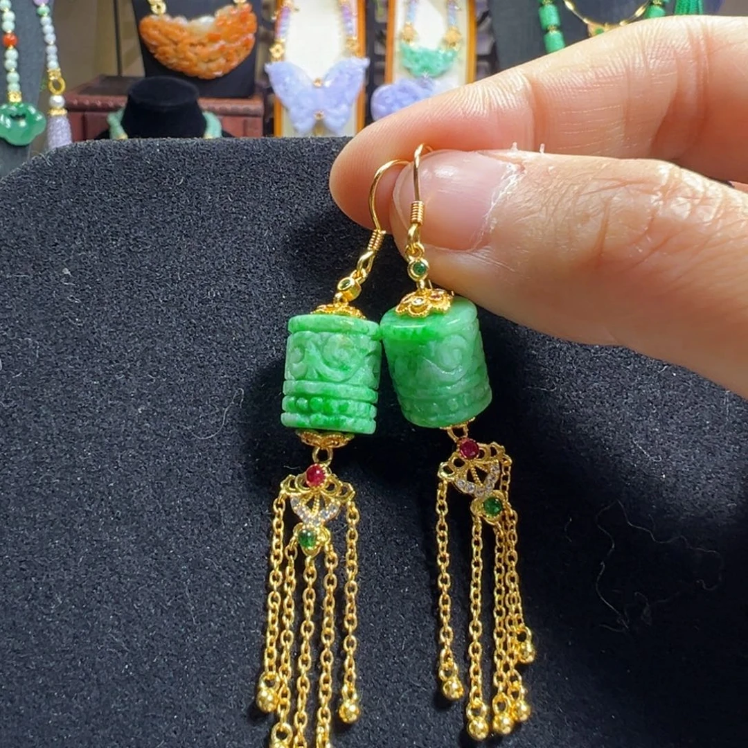 翡翠未镶嵌毛衣链辣绿