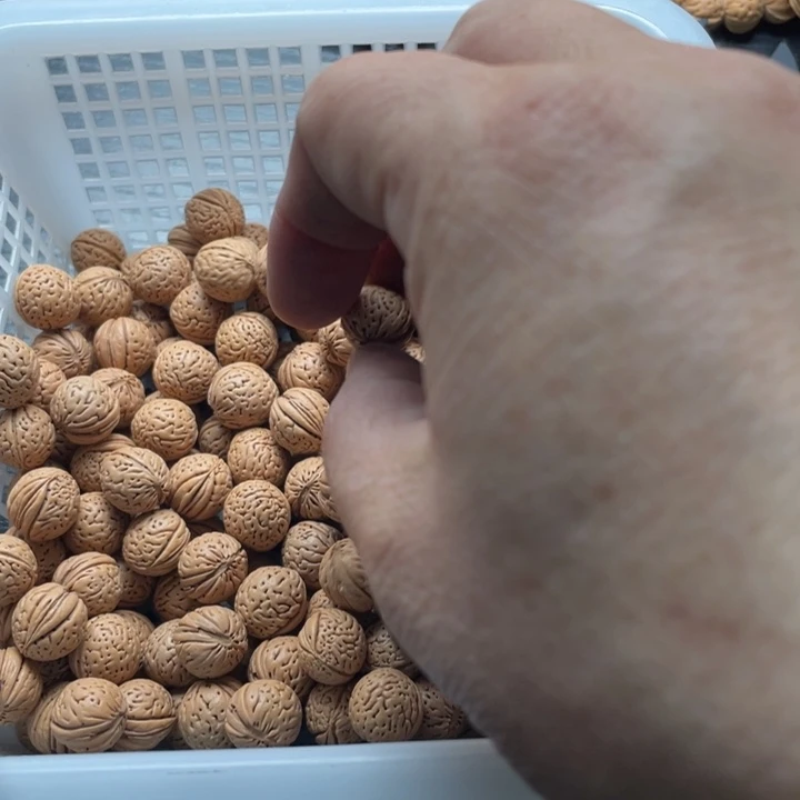 蒲****核桃手串/手链散籽批发小桃核100