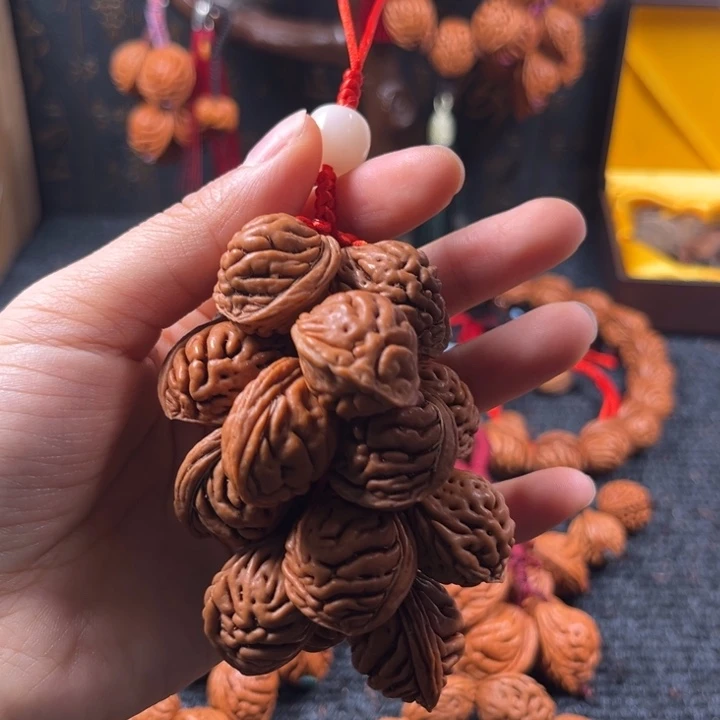 烈***•吊坠桃核桃枭挂件L1