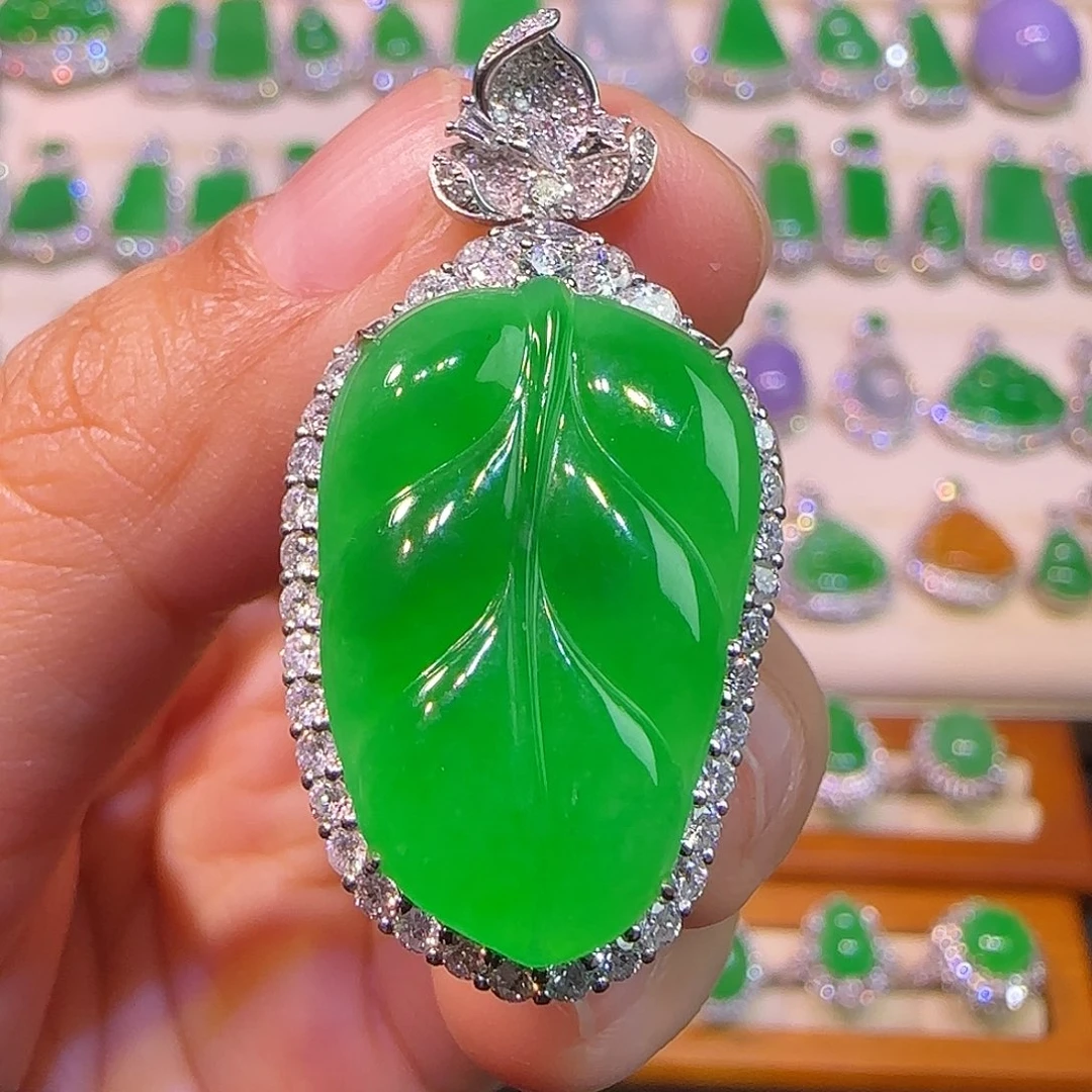 翡翠18K金镶嵌吊坠(不含链)