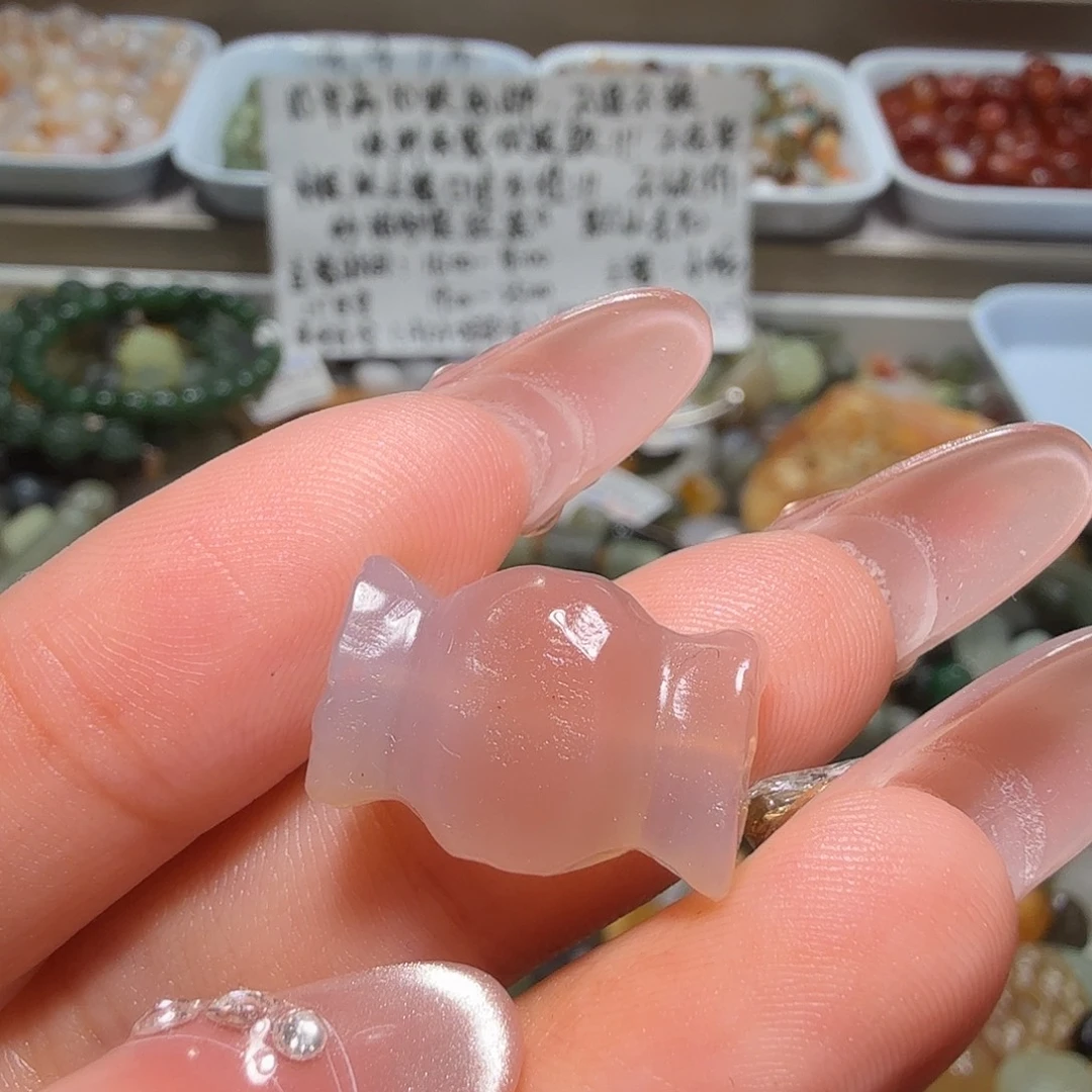 和田玉未镶嵌珠宝奇石