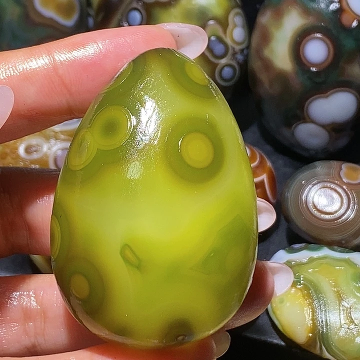 玛瑙/玉髓未镶嵌珠宝奇石73