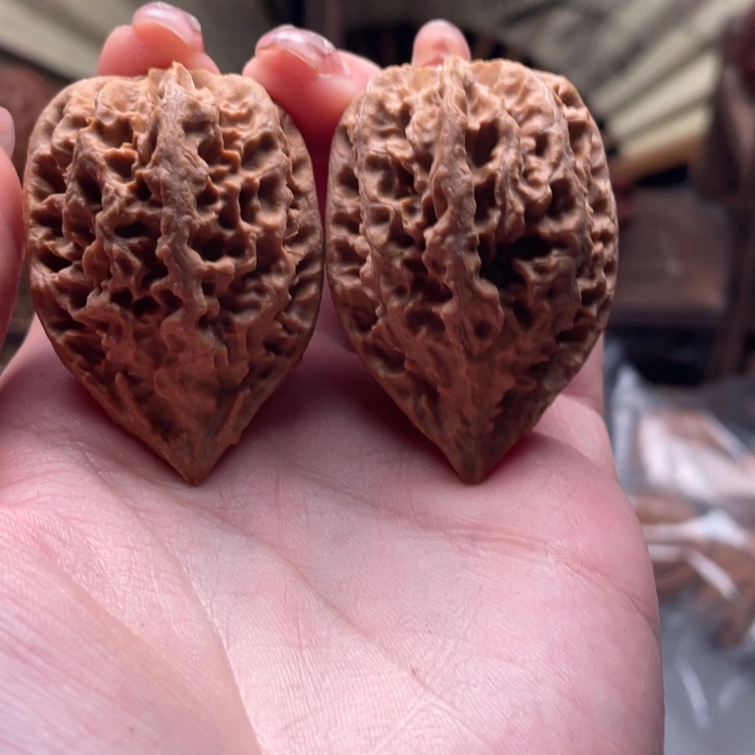 文玩核桃把件楸刀鱼101