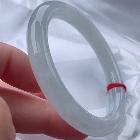 翡翠手镯未镶嵌圆57(48小时鉴赏期有微瑕疵)