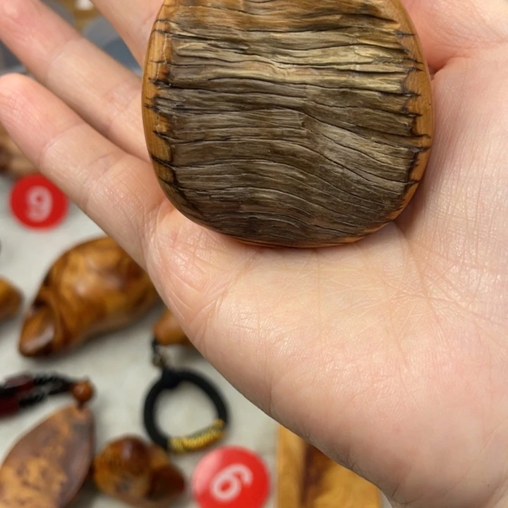 快***如柏木（崖柏）太行陈化把件拍的不退换