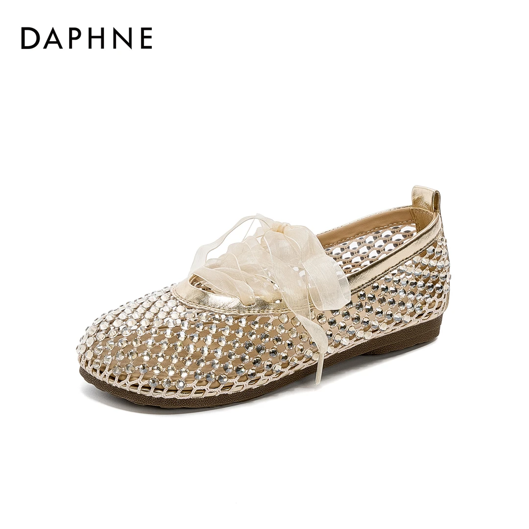 达芙妮2025年夏季新款水钻点缀时尚百搭浅口镂空蝴蝶结单鞋