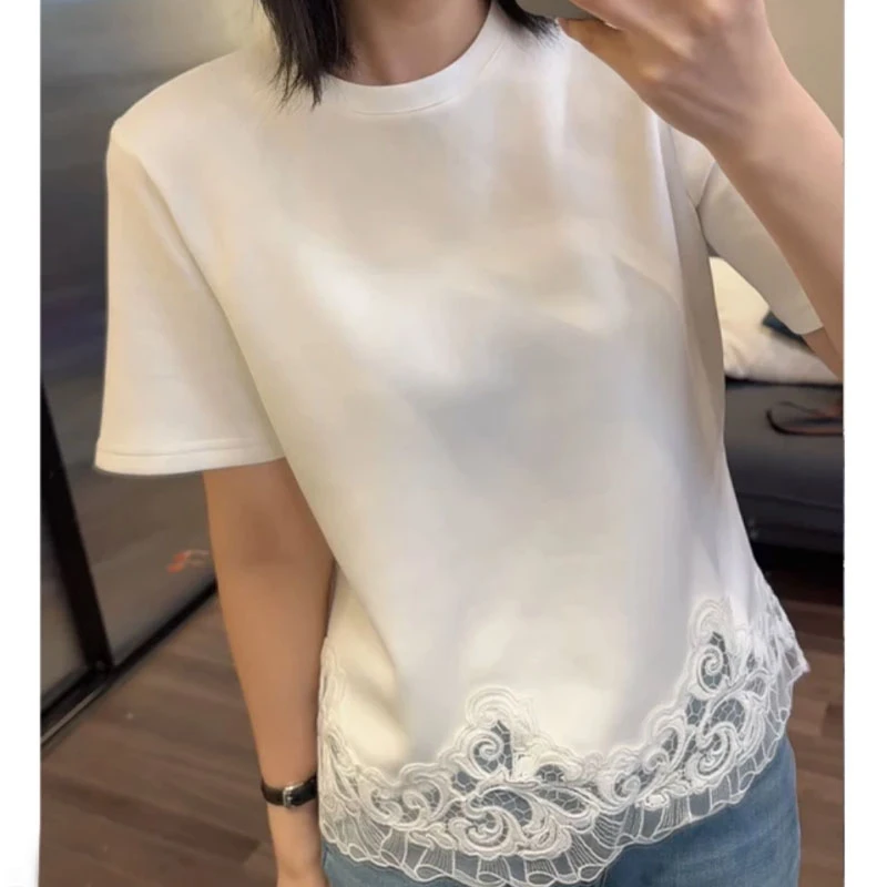 设计感蕾丝下摆拼接圆领短袖T恤女2025春季新款显瘦镂空减龄上衣