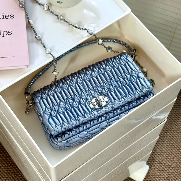95新 MIU MIU/缪缪 珠光人鱼姬蓝小号钻宝石包